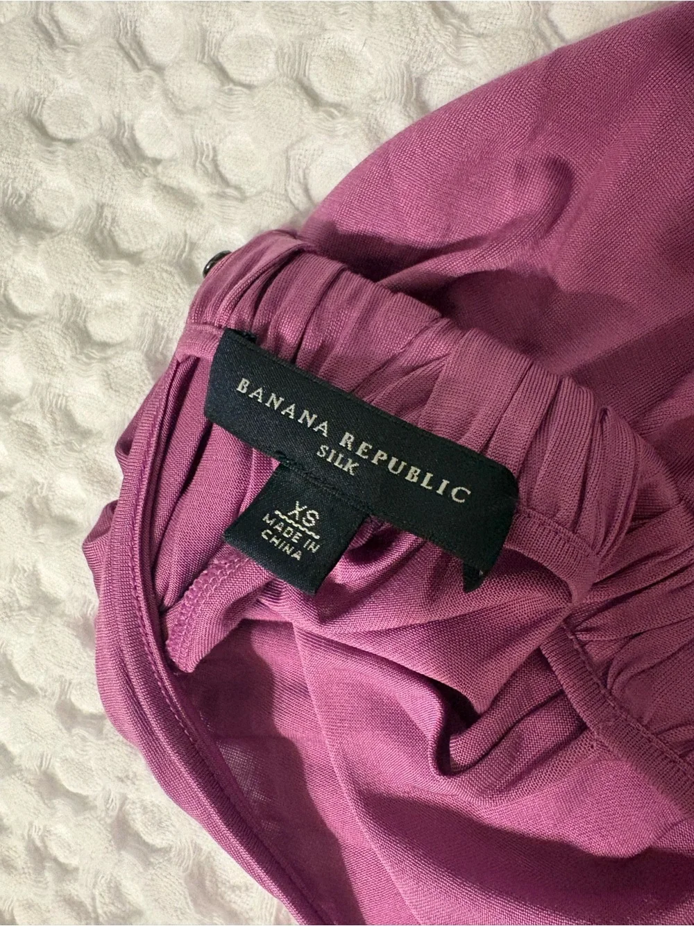 Banana Republic Mauve Gathered Neck Puff-Sleeve Top